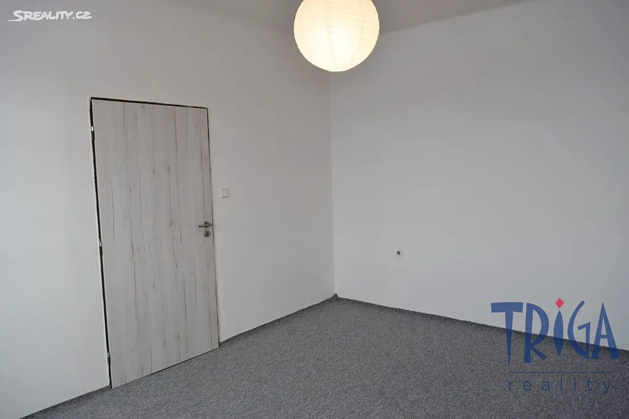 Pronájem bytu 1+1 46 m², Dvůr Králové nad Labem, okres Trutnov