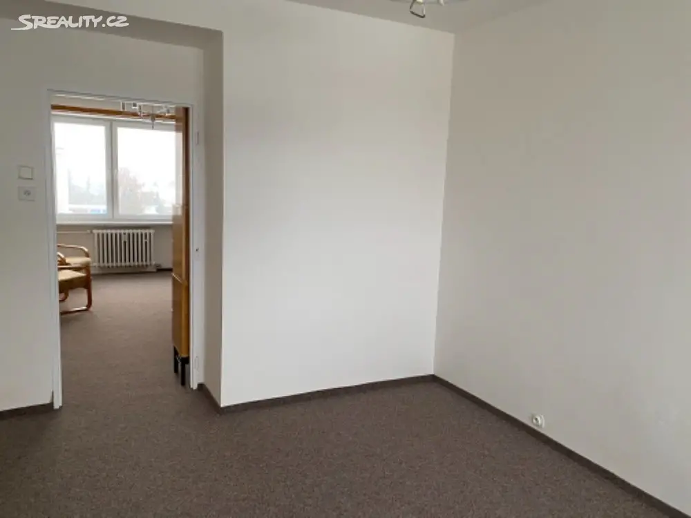 Pronájem bytu 2+1 65 m², Jarosl. Kociána, Kladno - Kročehlavy