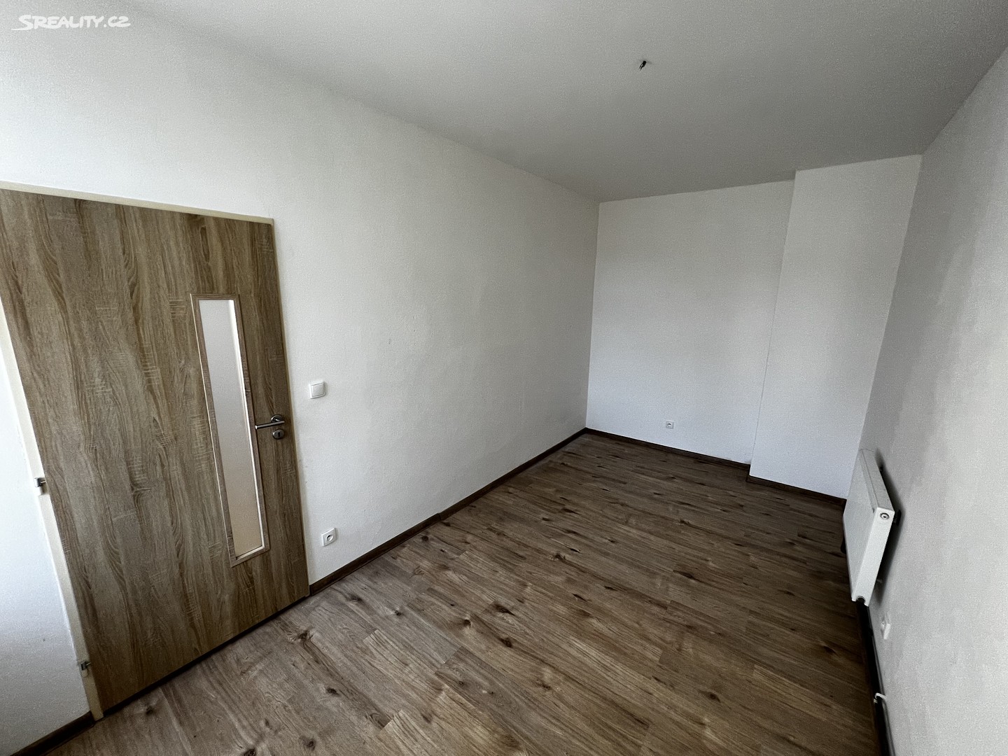 Pronájem bytu 2+1 65 m², Obránců míru, Osek