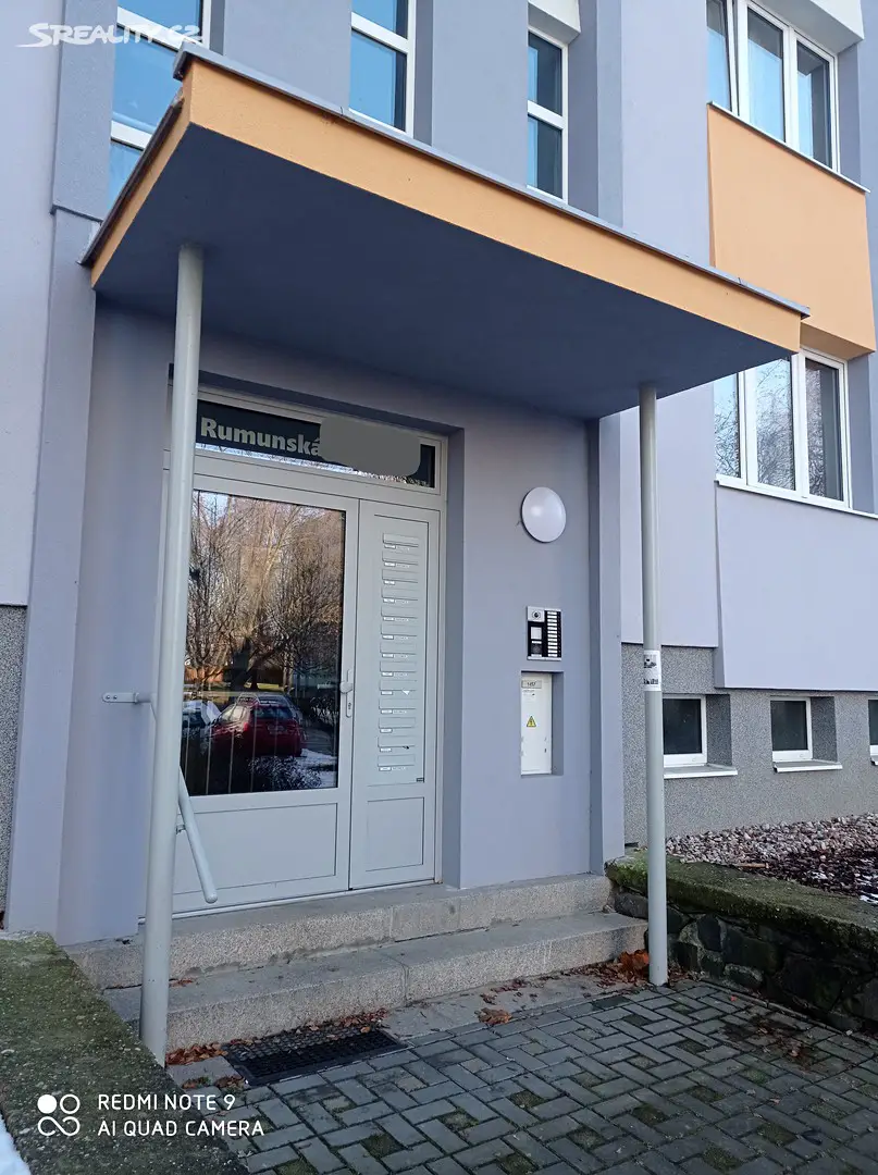 Prodej bytu 3+1 56 m², Rumunská, Čelákovice