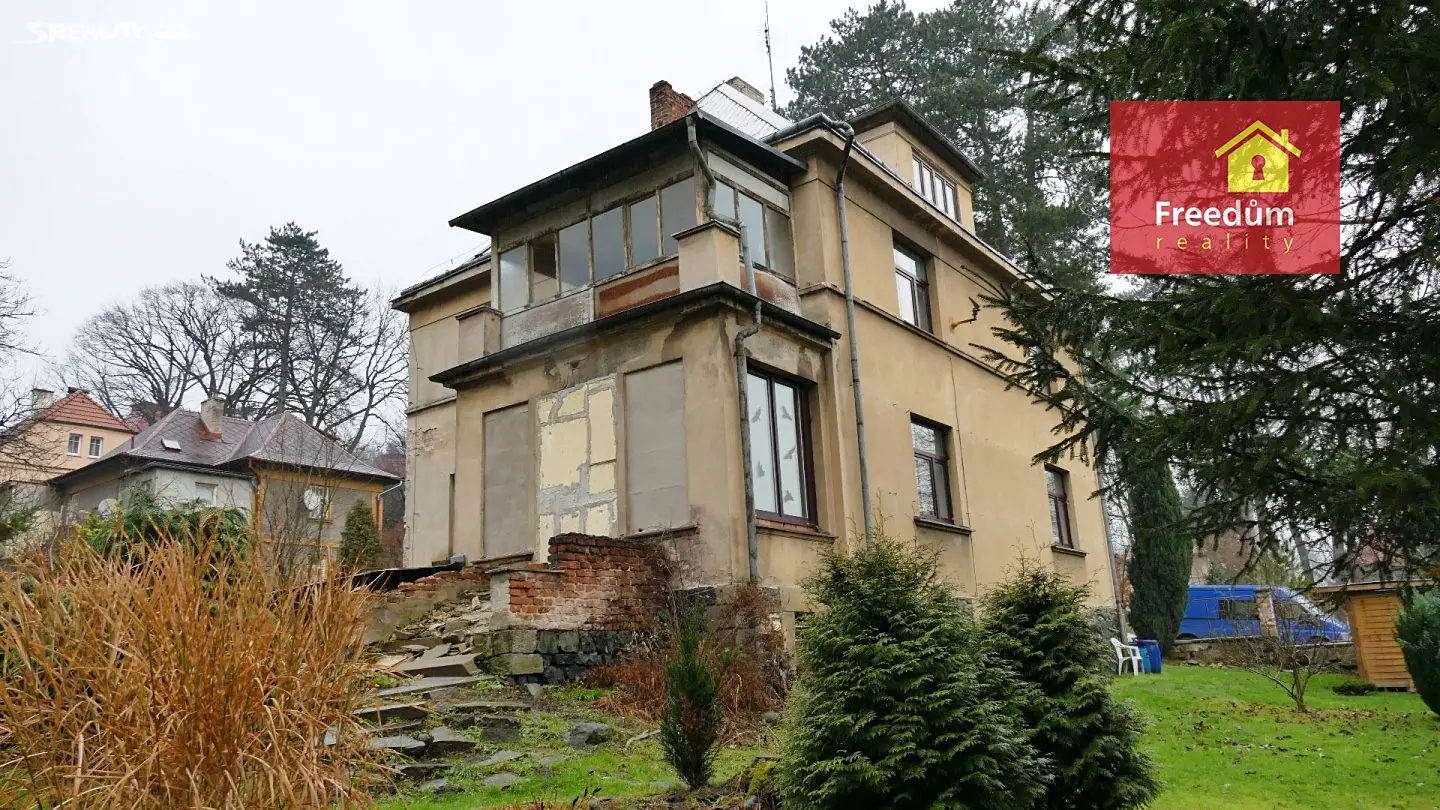 Prodej  rodinného domu 237 m², pozemek 1 009 m², Opletalova, Benešov nad Ploučnicí