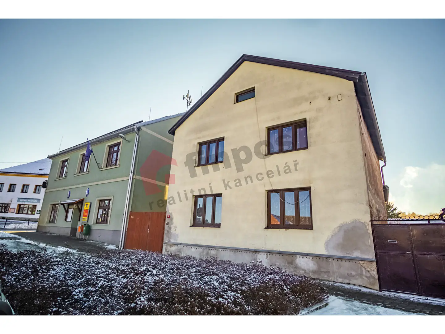 Prodej  rodinného domu 350 m², pozemek 921 m², náměstí Sv. Václava, Lukavec