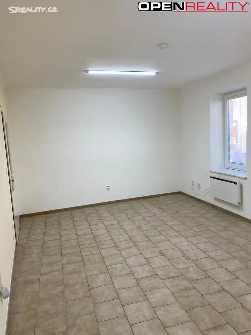 Pronájem bytu 1+1 38 m², Pohořelice, okres Brno-venkov