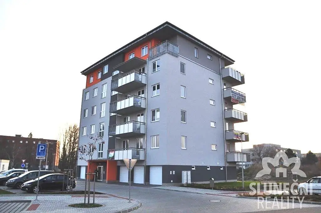 Pronájem bytu 1+kk 31 m², Zahrádky, Uherské Hradiště