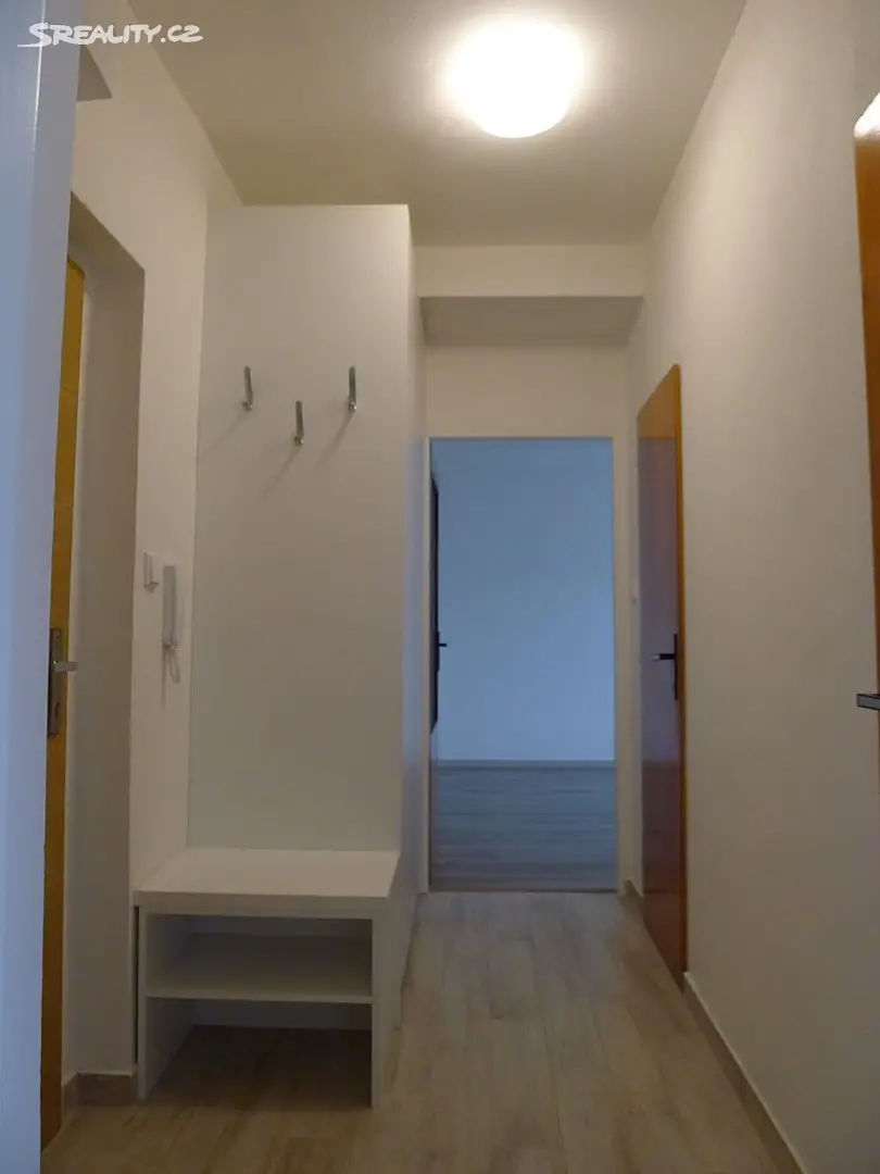 Pronájem bytu 2+kk 43 m², Devonská, Praha 5 - Hlubočepy
