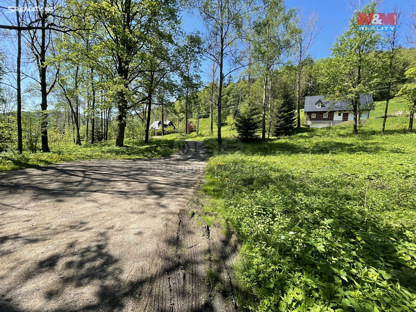 Prodej  stavebního pozemku 1 235 m², Desná - Desná III, okres Jablonec nad Nisou