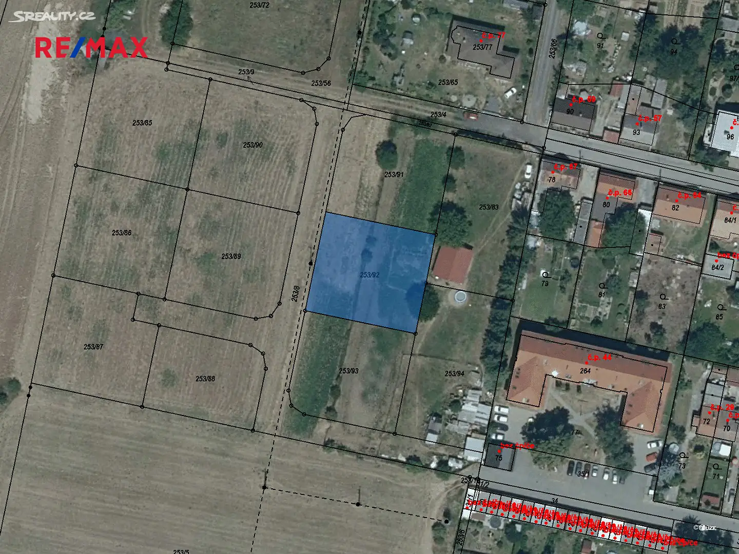 Prodej  stavebního pozemku 1 027 m², Hořín, okres Mělník