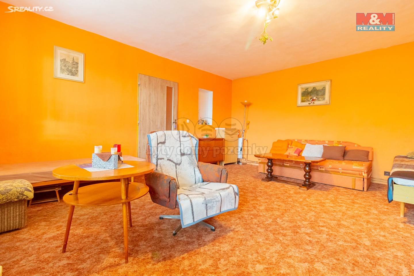 Prodej  rodinného domu 2 240 m², pozemek 2 356 m², Dříteň, okres České Budějovice