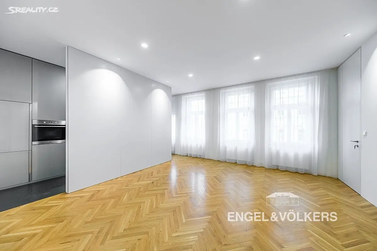 Pronájem bytu 3+kk 93 m², Wenzigova, Praha 2 - Nové Město