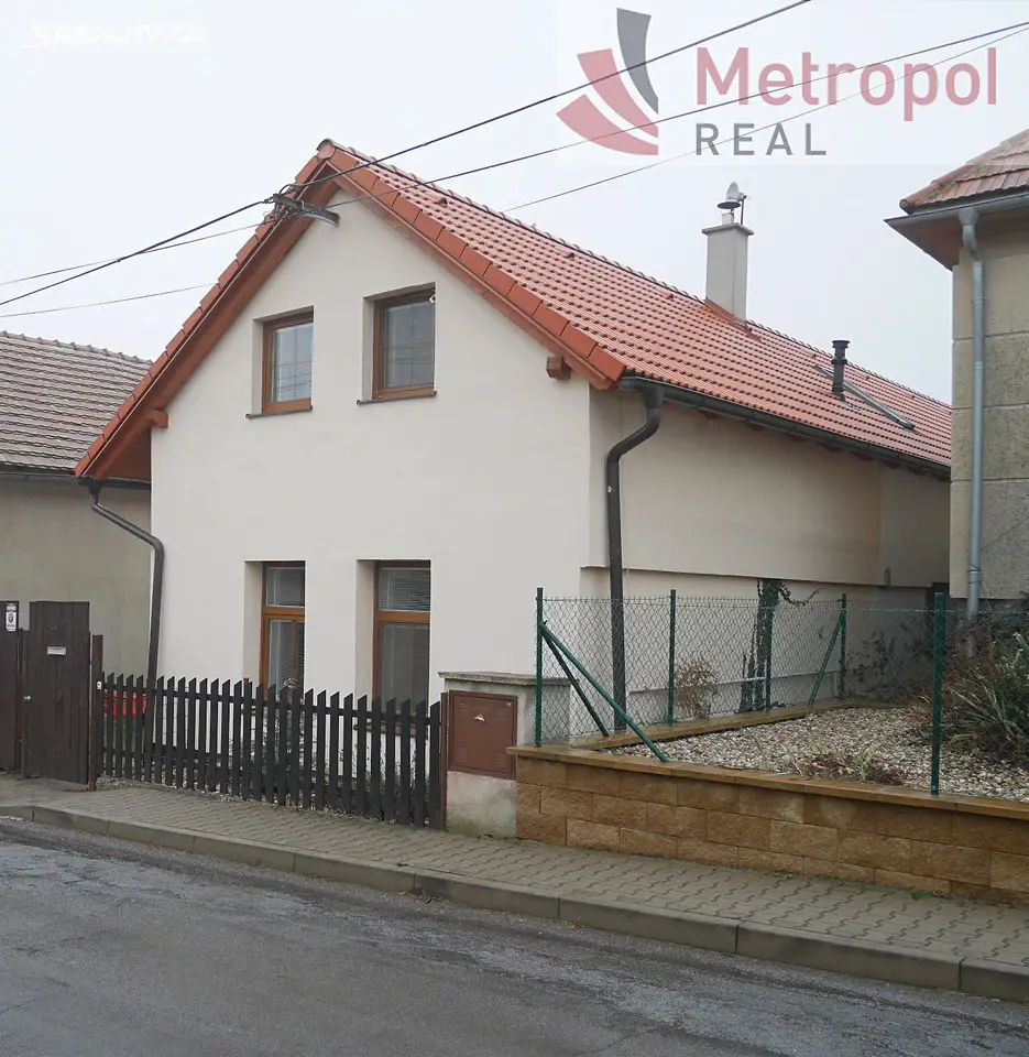 Prodej  rodinného domu 130 m², pozemek 743 m², Dolní Bezděkov, okres Chrudim