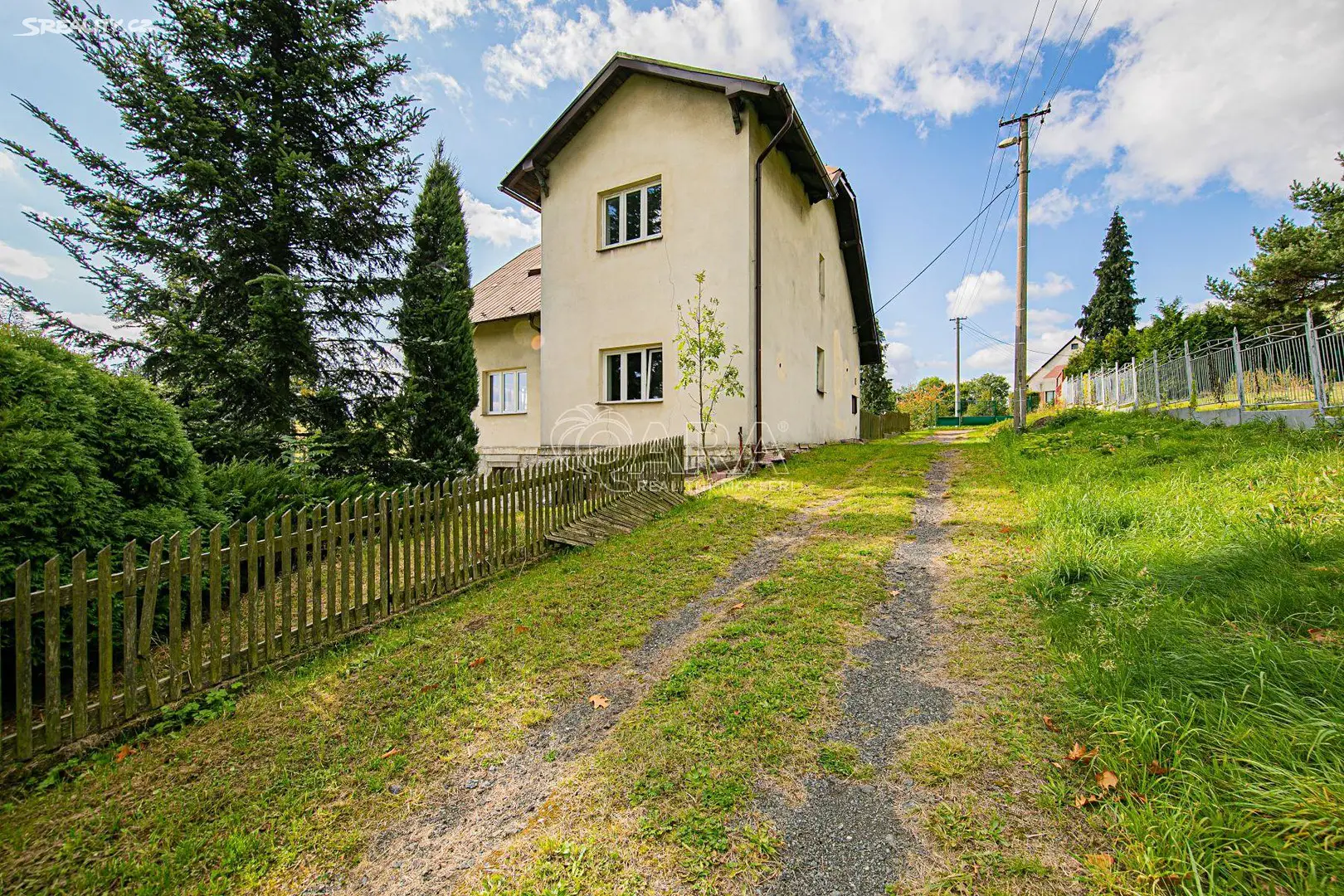Prodej  rodinného domu 310 m², pozemek 726 m², Vrchy, okres Nový Jičín