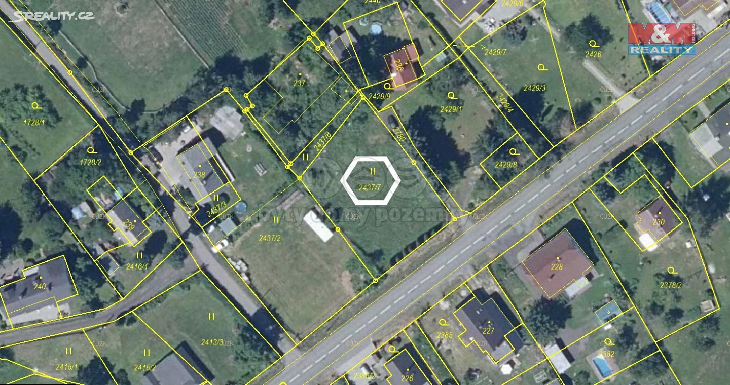 Prodej  stavebního pozemku 998 m², Velká Bukovina - Karlovka, okres Děčín