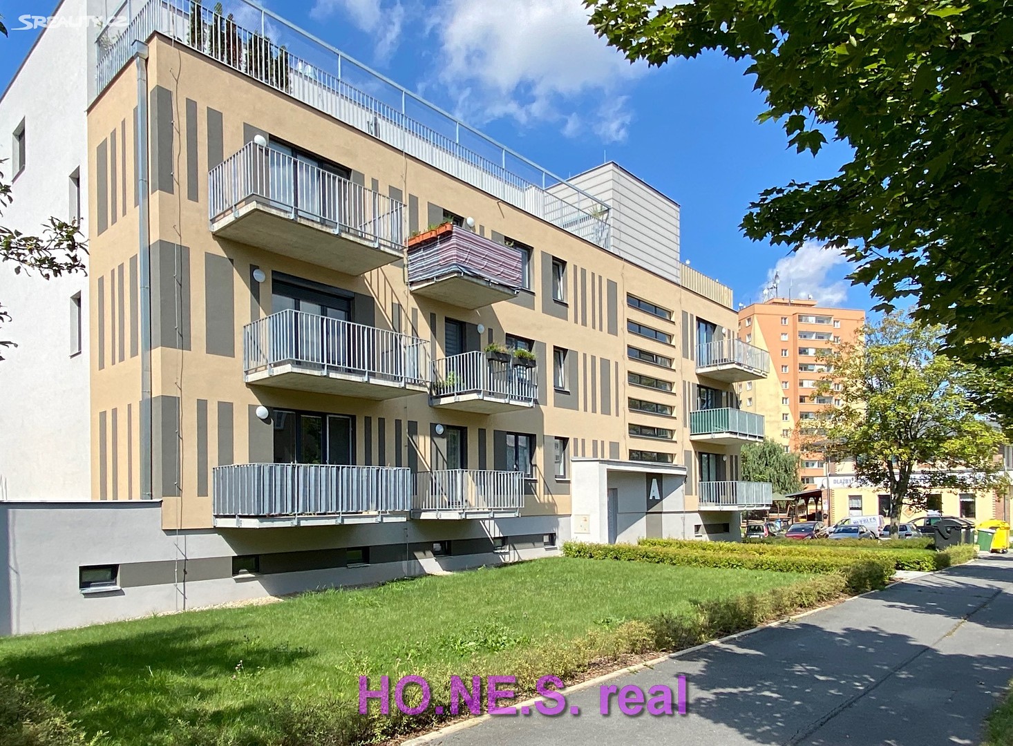 Pronájem bytu 1+kk 38 m², Skřivánčí, Olomouc - Nová Ulice