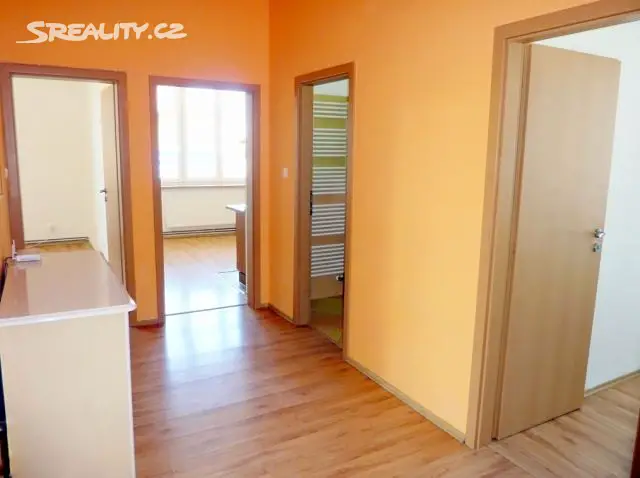 Pronájem bytu 2+1 80 m², Brno - Brno-Slatina, okres Brno-město