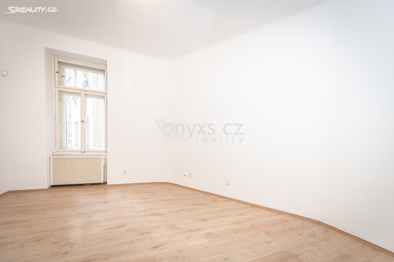 Pronájem bytu 2+1 57 m², V. P. Čkalova, Praha 6 - Bubeneč
