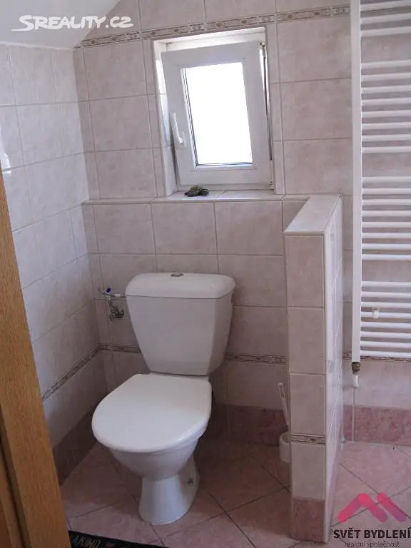 Pronájem bytu 3+kk 83 m², Sokolovská, Praha 9 - Libeň