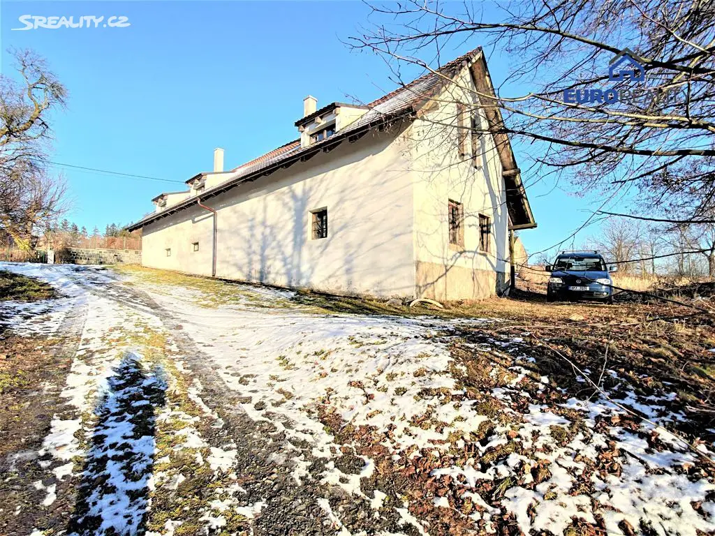 Prodej  rodinného domu 310 m², pozemek 4 610 m², Hvožďany - Leletice, okres Příbram