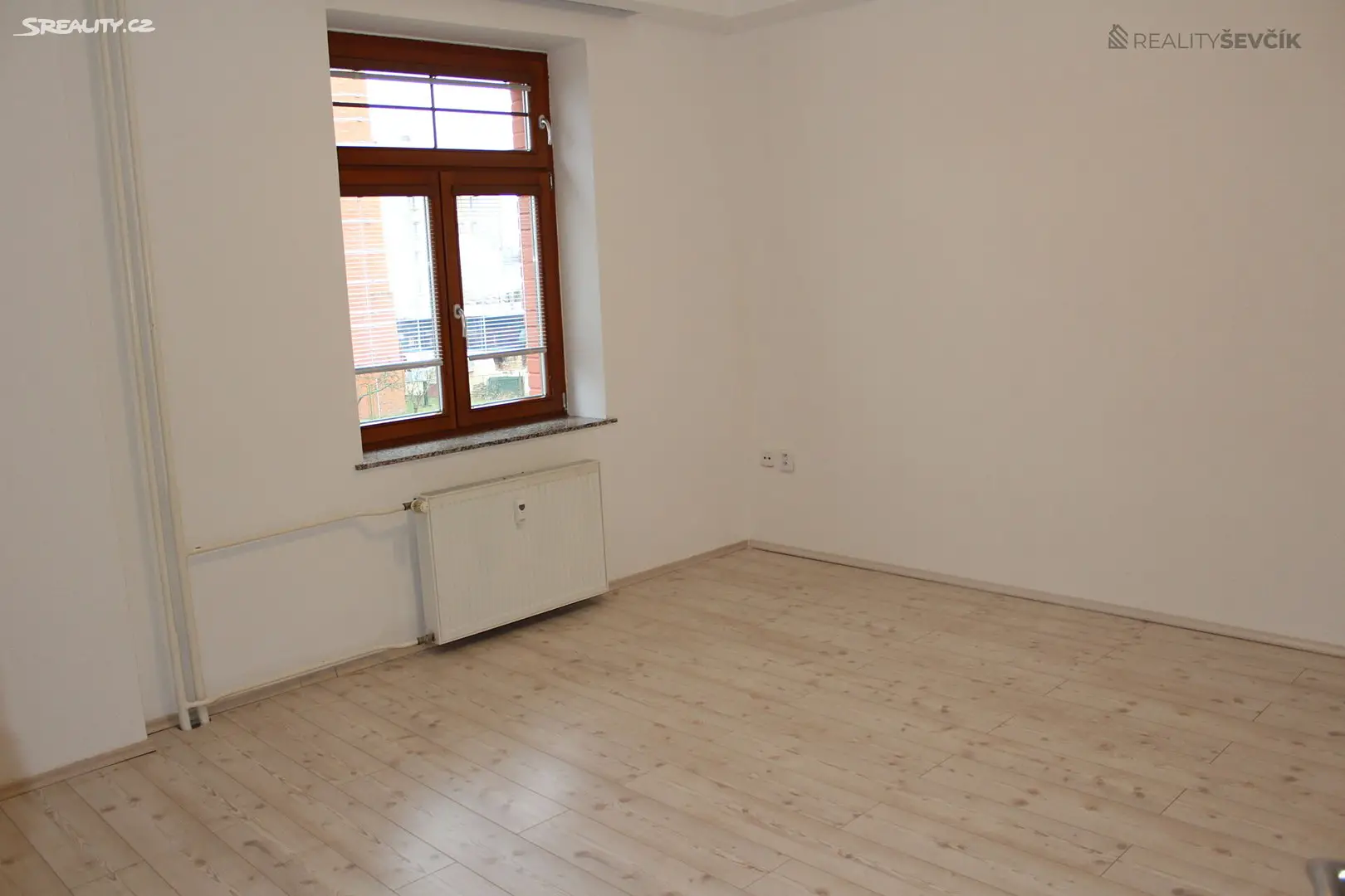 Pronájem bytu 1+1 45 m², Karla Čapka, Hluboká nad Vltavou