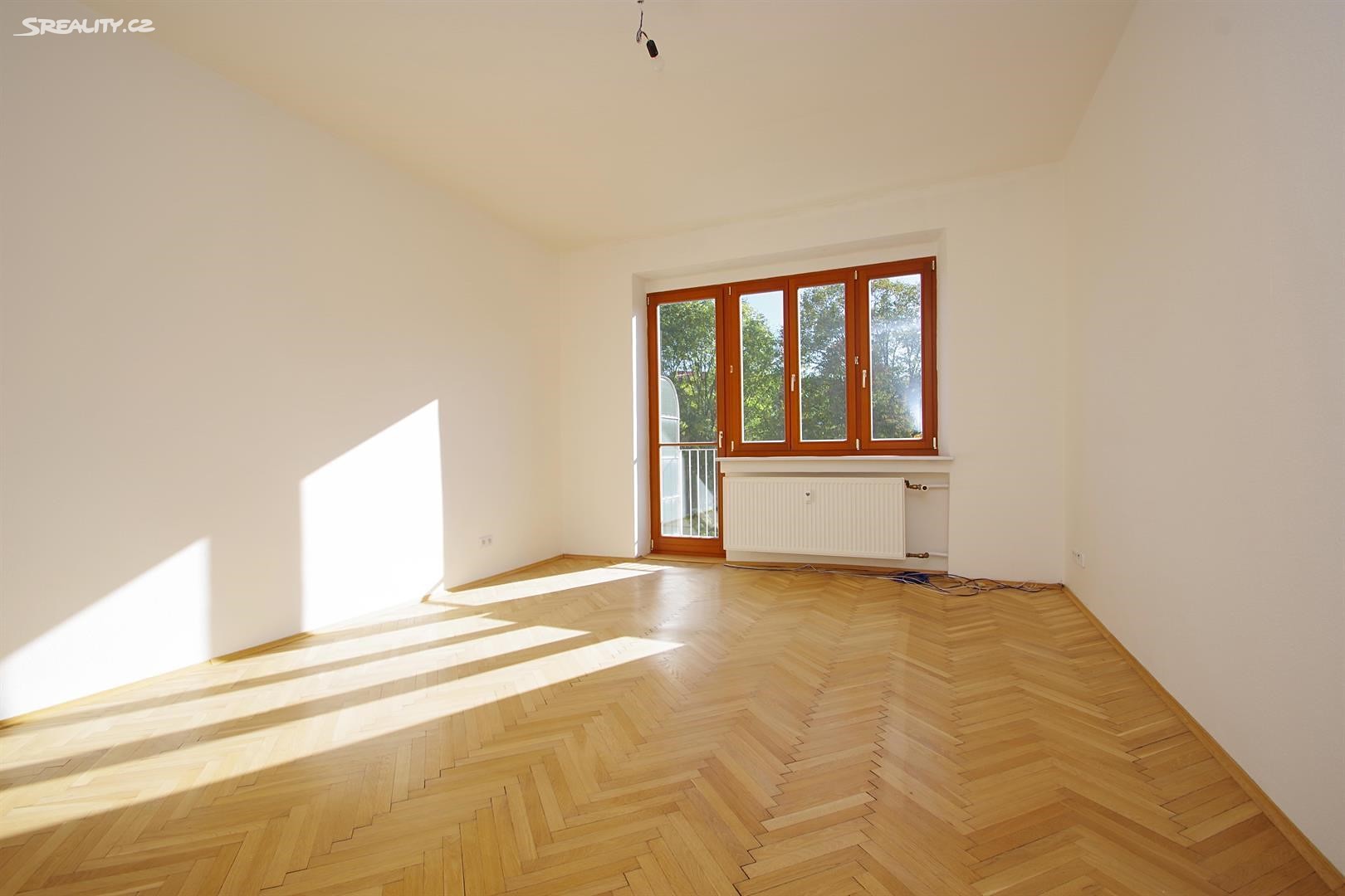 Pronájem bytu 1+1 63 m², Volyňská, Praha 10 - Vršovice