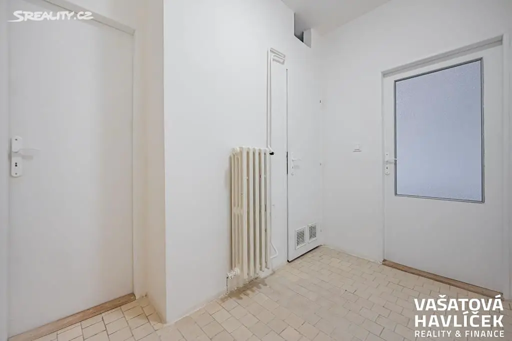 Pronájem bytu 1+kk 35 m², Dvorská, Hradec Králové - Svobodné Dvory