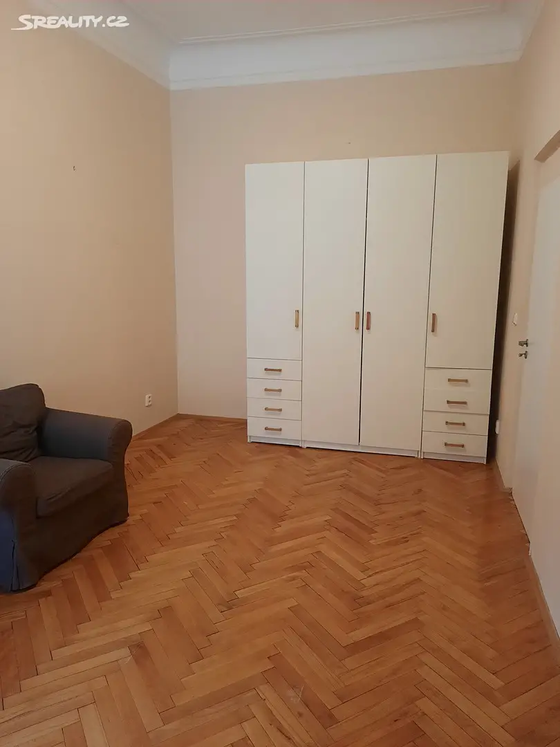 Pronájem bytu 3+1 96 m², Praha 7 - Holešovice