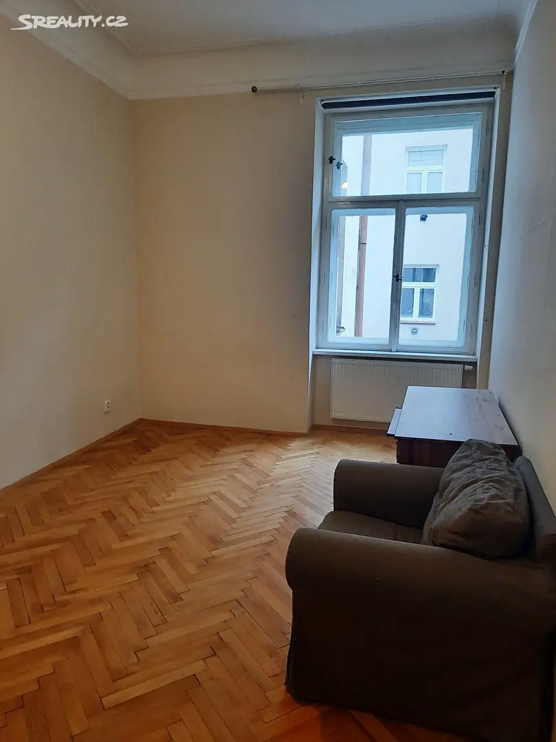 Pronájem bytu 3+1 96 m², Praha 7 - Holešovice