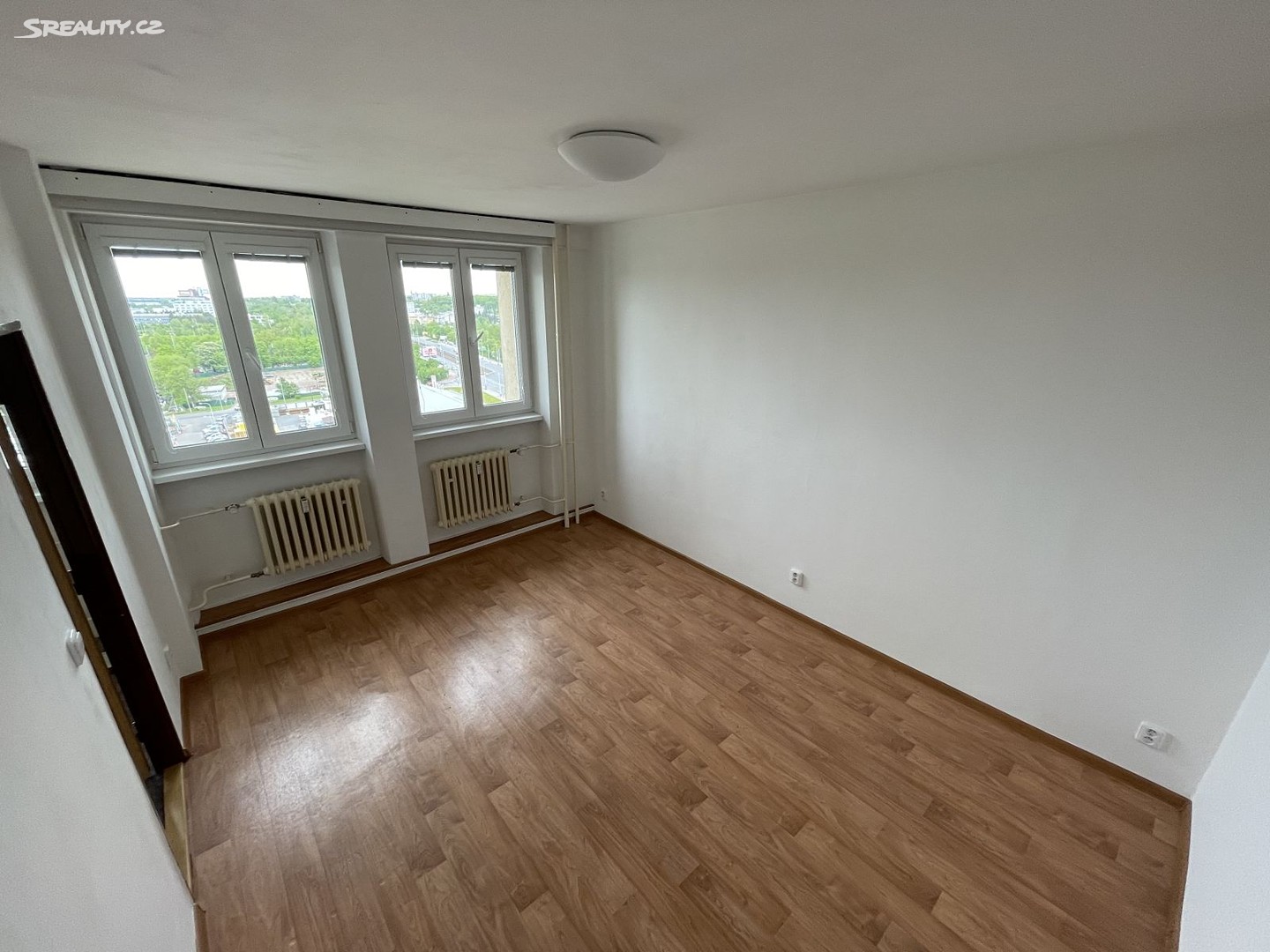 Pronájem bytu 3+1 68 m², Černokostelecká, Praha 10 - Strašnice