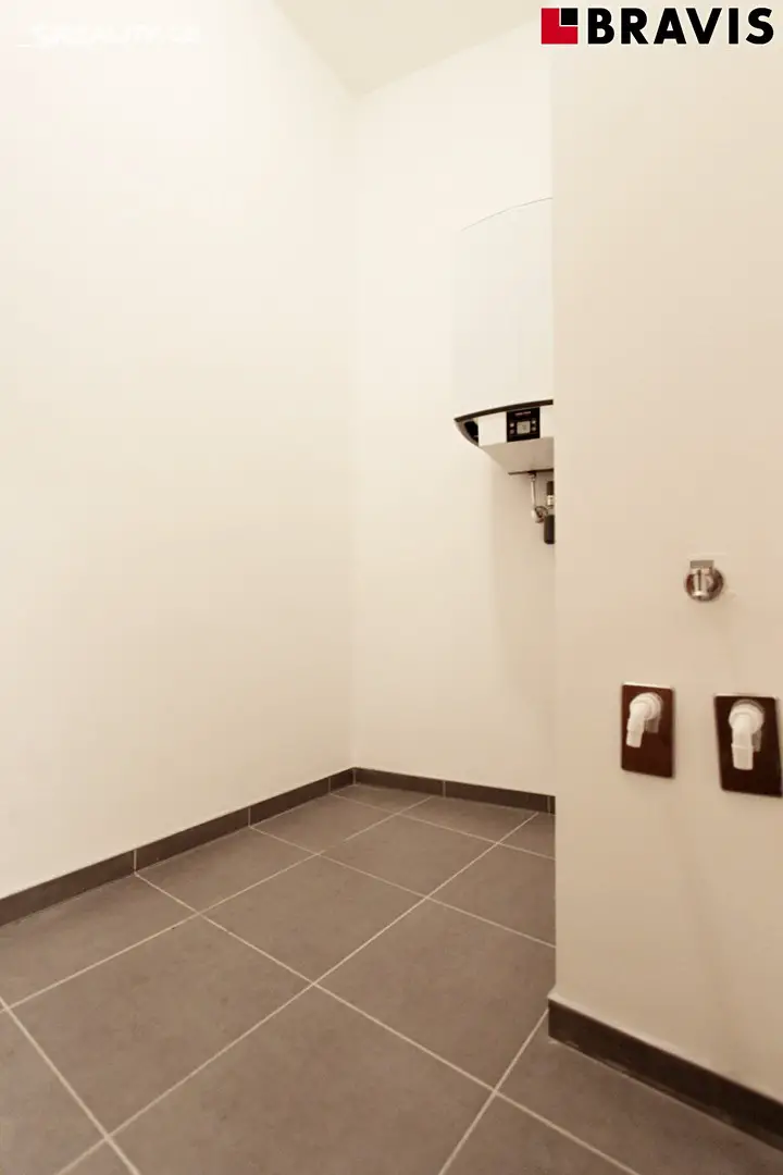 Pronájem bytu 3+kk 96 m², třída Kpt. Jaroše, Brno - Černá Pole