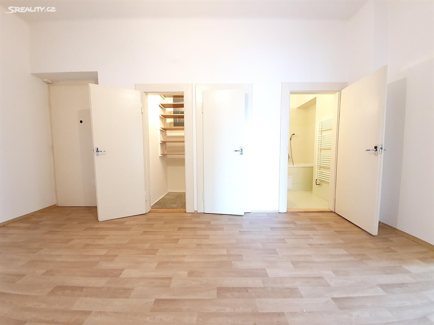 Pronájem bytu 3+kk 82 m², náměstí Hrdinů, Praha 4 - Nusle