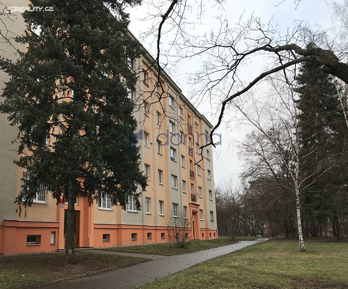 Pronájem bytu 2+1 69 m², Sečská, Praha 10 - Strašnice