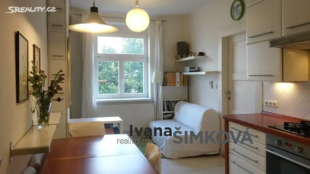 Prodej bytu 1+1 38 m², Sudoměřská, Praha 3 - Žižkov