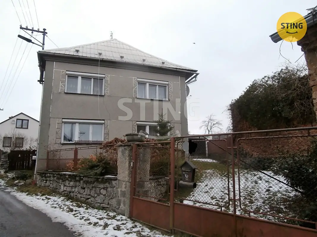 Prodej  rodinného domu 160 m², pozemek 1 107 m², Bílá Lhota - Měník, okres Olomouc