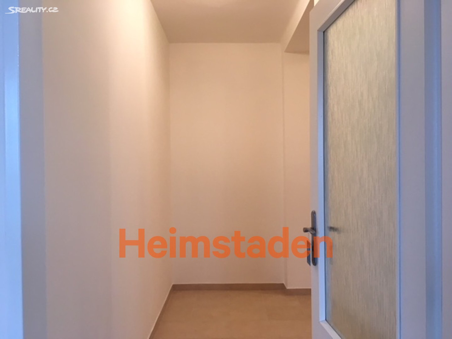 Pronájem bytu 1+kk 36 m², Závodní, Karviná - Nové Město