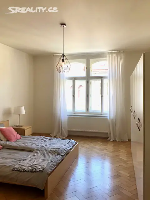 Pronájem bytu 2+1 79 m² (Mezonet), Řipská, Praha 10 - Vinohrady