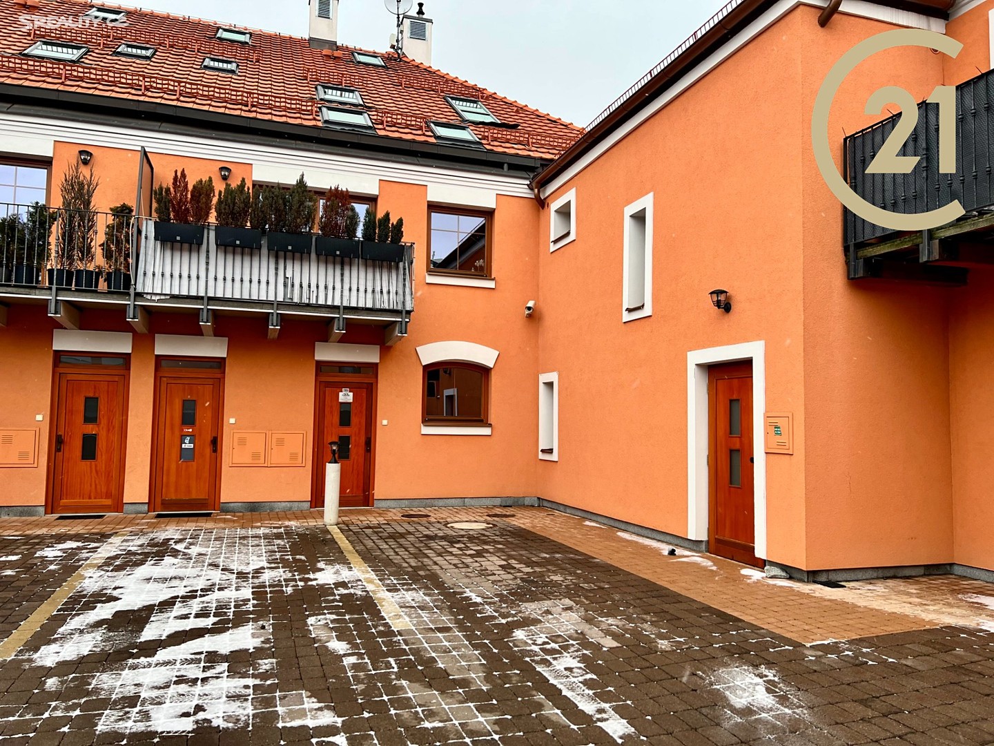 Pronájem  rodinného domu 123 m², pozemek 141 m², K Šeberovu, Praha 4 - Šeberov