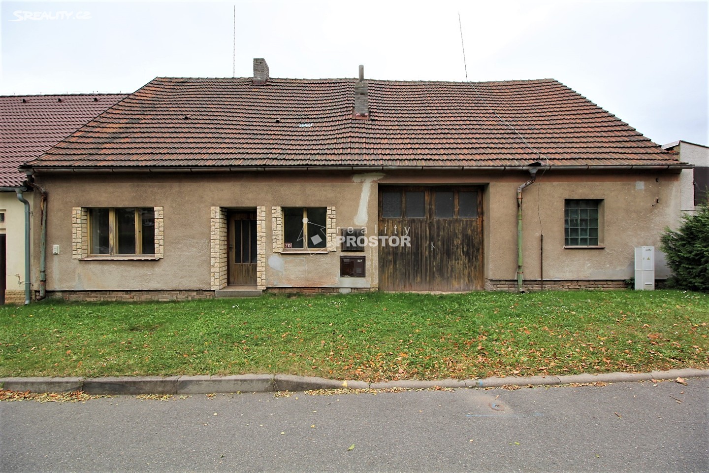 Prodej  rodinného domu 230 m², pozemek 374 m², Vosykova, Řevničov