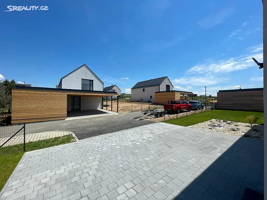 Prodej  rodinného domu 147 m², pozemek 600 m², Sazovice, okres Zlín