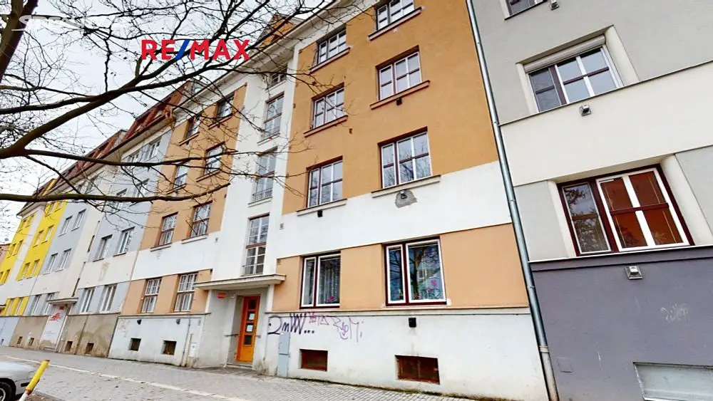 Pronájem bytu 1+1 41 m², Pražská, Znojmo