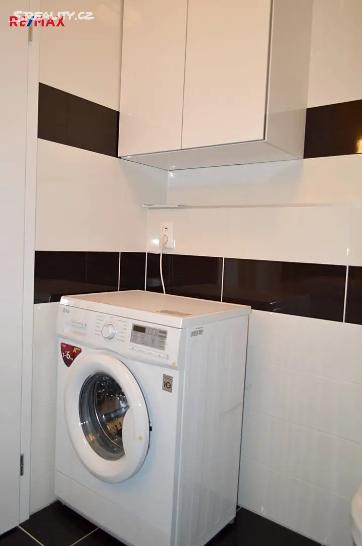 Pronájem bytu 1+kk 35 m², Ostrava - Moravská Ostrava, okres Ostrava-město