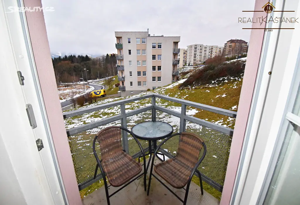Pronájem bytu 3+kk 61 m², Ořechová, Liberec - Liberec XXX-Vratislavice nad Nisou
