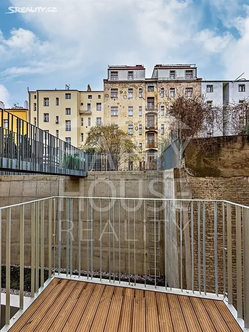 Pronájem bytu 4+kk 119 m², Řehořova, Praha 3 - Žižkov