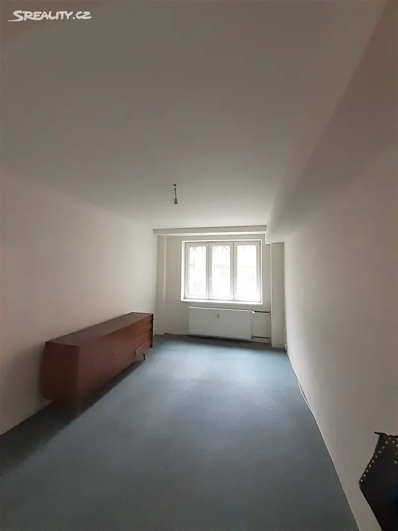 Pronájem bytu 1+1 33 m², Veletržní, Praha 7 - Holešovice