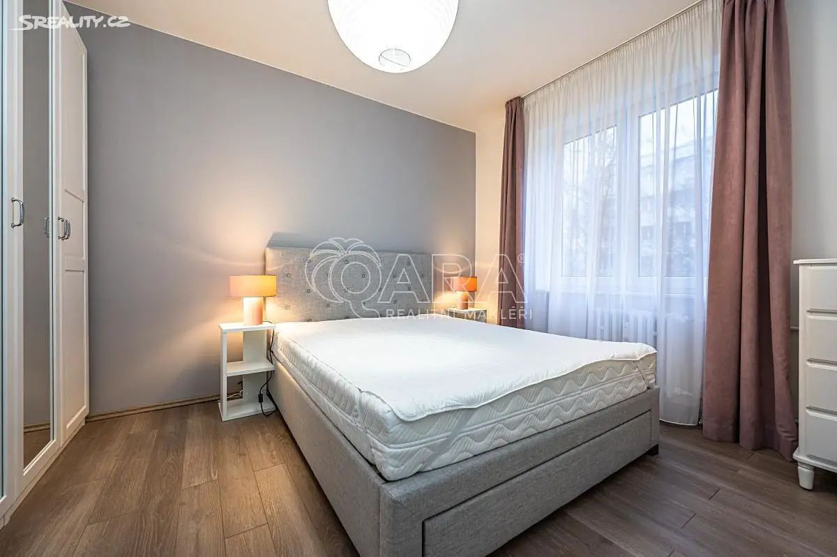 Pronájem bytu 2+1 55 m², Choceradská, Praha 4 - Záběhlice