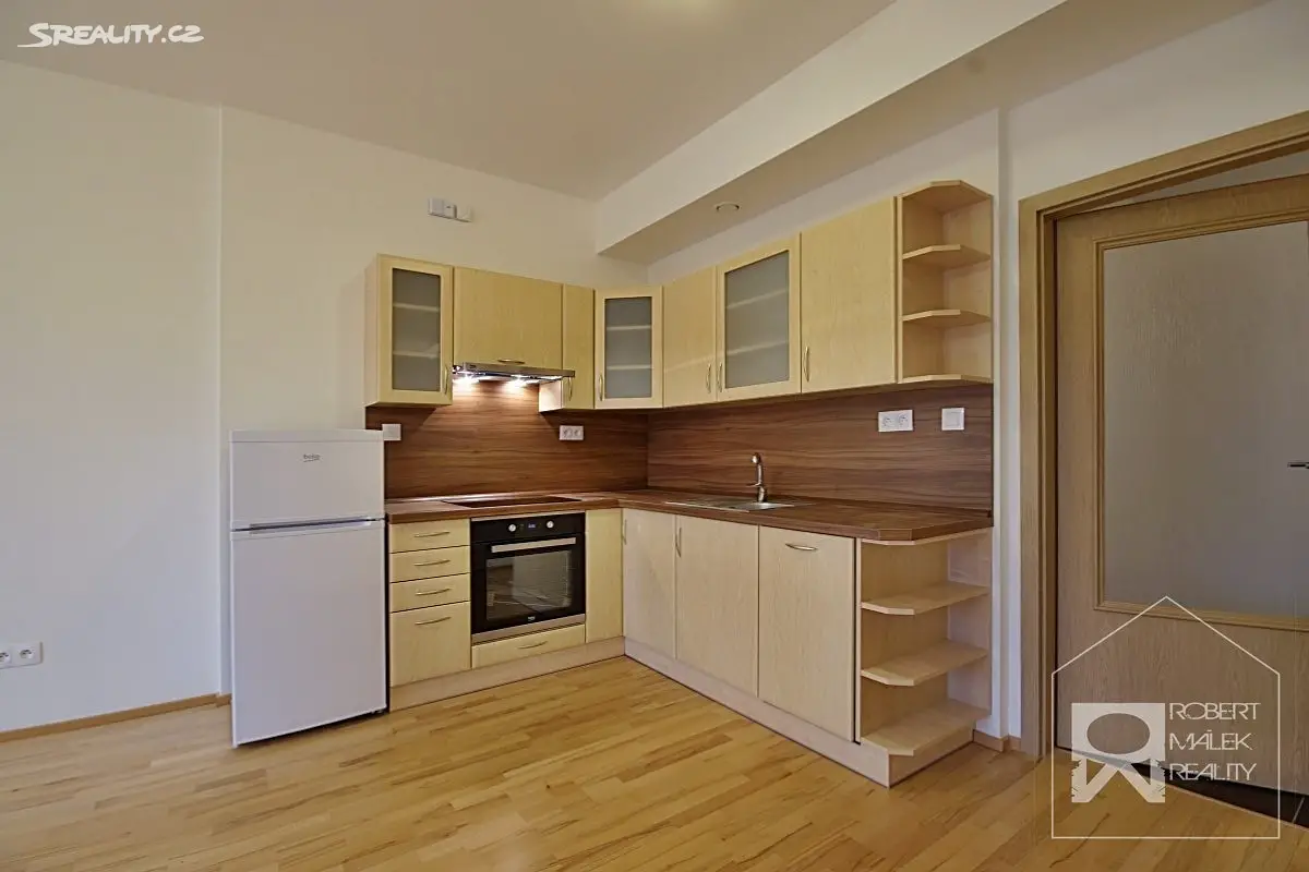 Pronájem bytu 2+kk 60 m², Slévačská, Praha 9 - Hloubětín