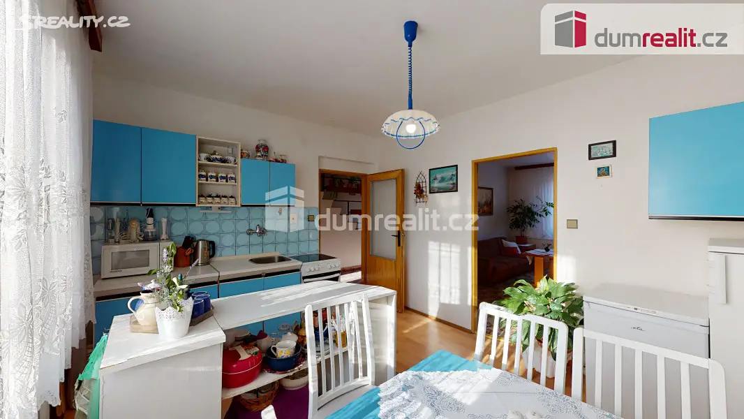 Prodej  vícegeneračního domu 289 m², pozemek 1 150 m², Milovice, okres Břeclav