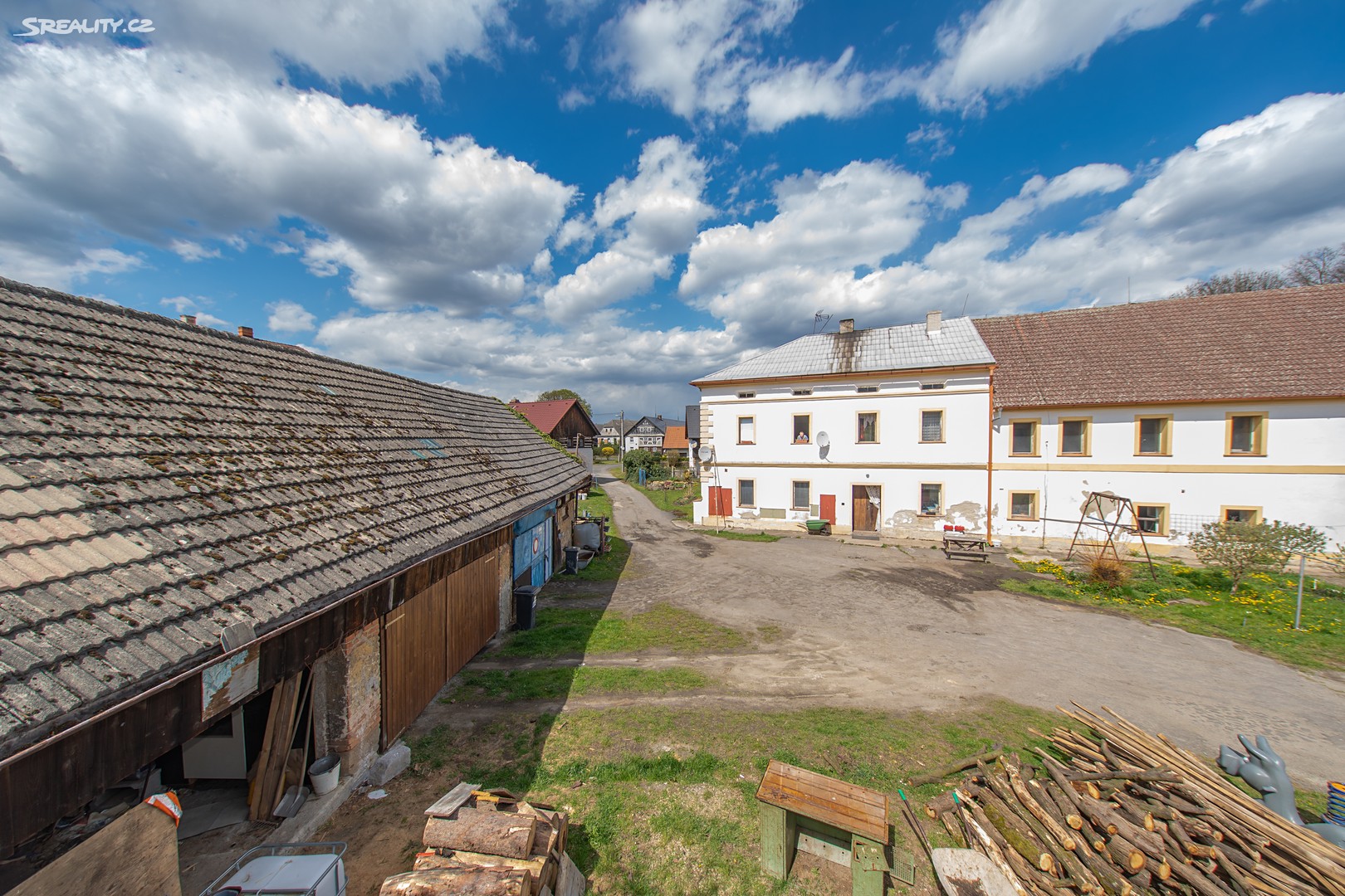 Prodej  zemědělské usedlosti 1 800 m², pozemek 11 715 m², Luka, okres Česká Lípa