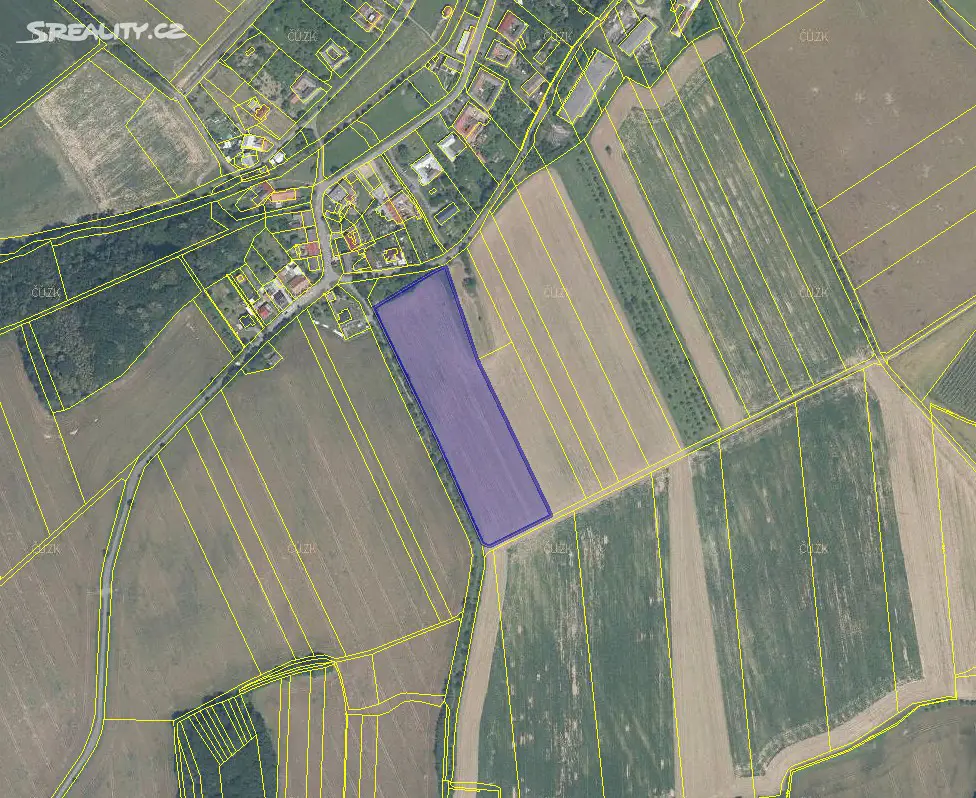 Prodej  pole 3 709 m², Kladníky, okres Přerov