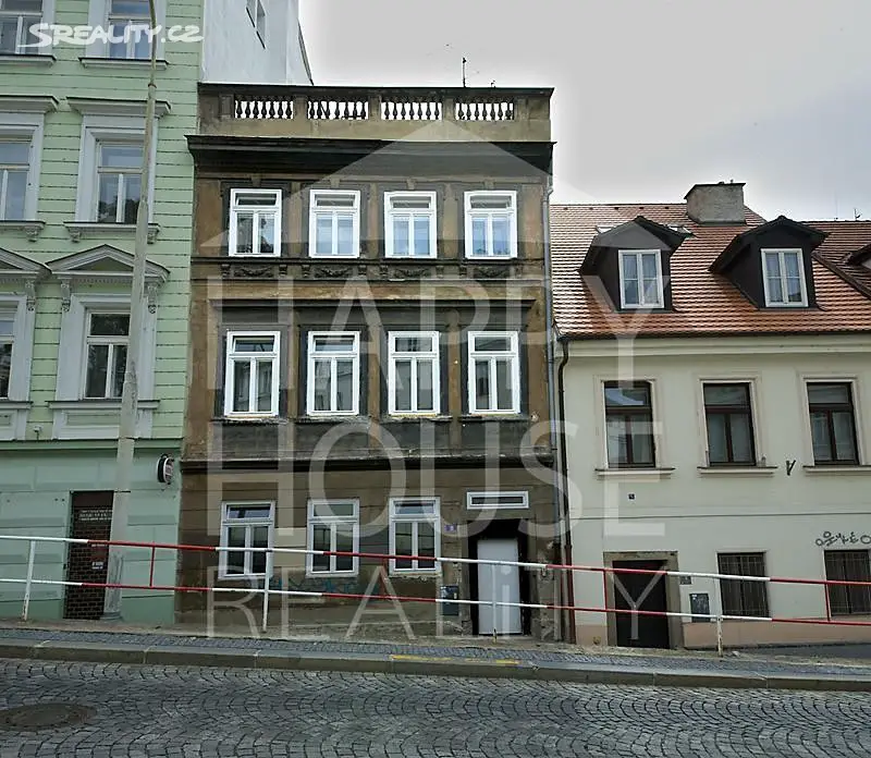 Pronájem bytu 1+kk 25 m², Kateřinská, Praha 2 - Nové Město