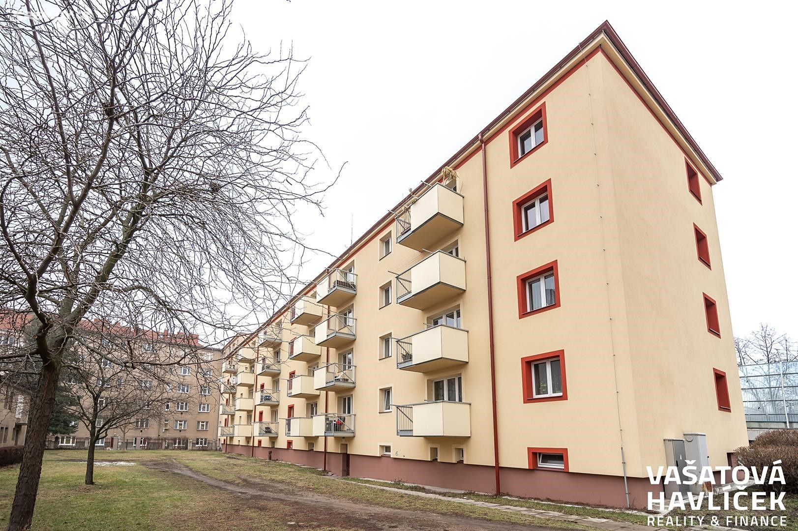 Pronájem bytu 2+1 63 m², Okružní, Hradec Králové