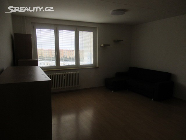 Pronájem bytu 2+kk 42 m², Horníkova, Brno - Líšeň